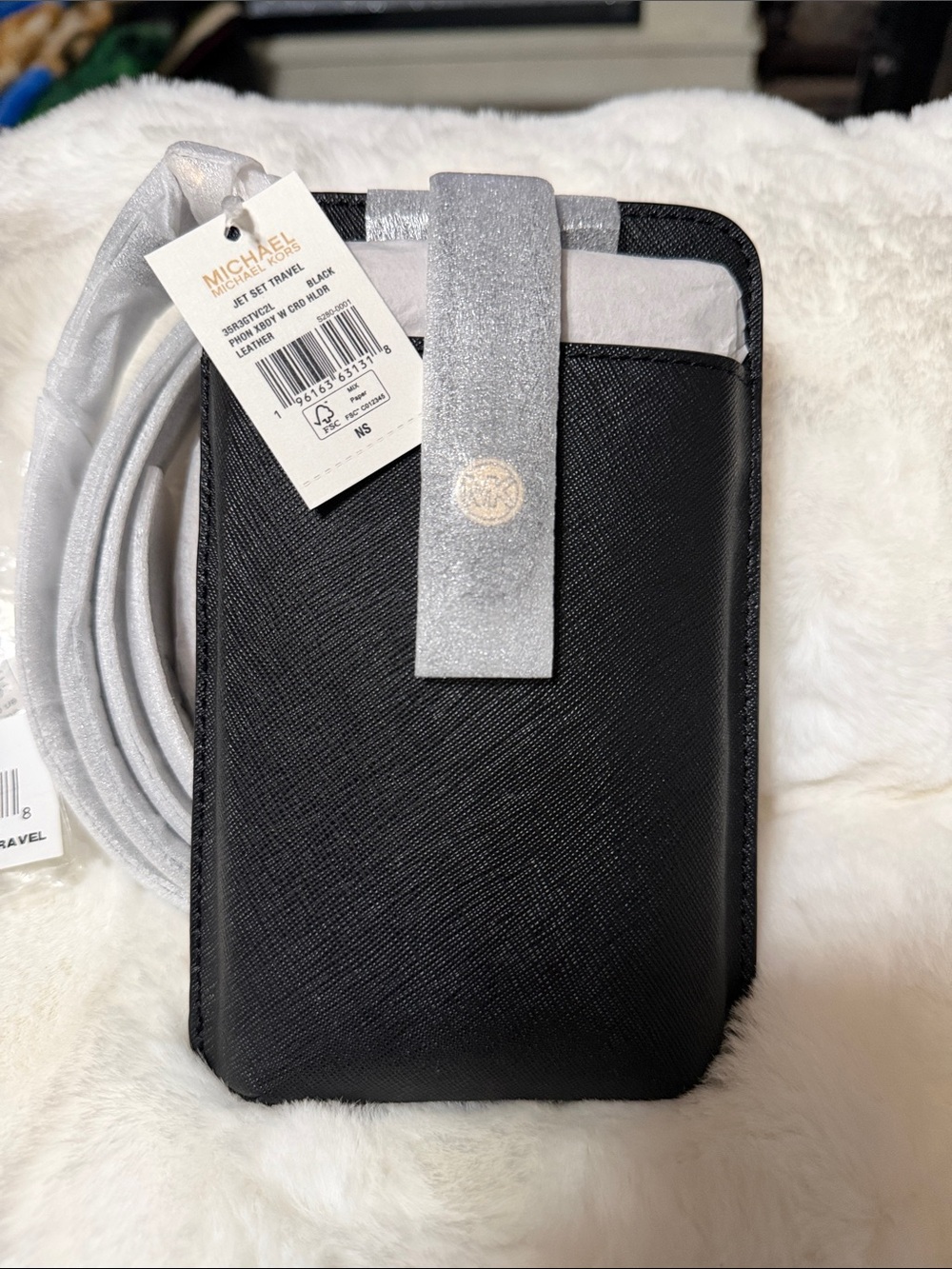 MICHAEL KORS Jet Set Travel Black Leather Smartphone Crossbody New